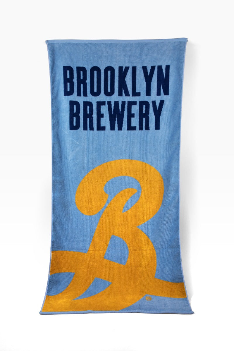 SUMMER ALE BEACH TOWEL - LIGHT BLUE